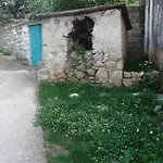 بيت ضيافة Near The Castle Of هيماري