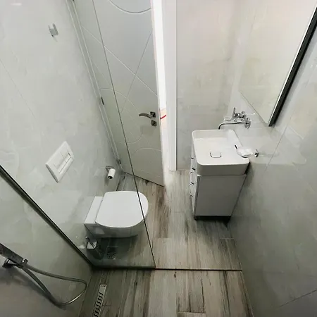 Near The Castle Of 3* هيماري